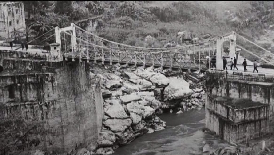 双桥飞渡北盘江:从烽火记忆到复兴之路的钢索跨度